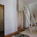 Lisbon City Villa Guest house