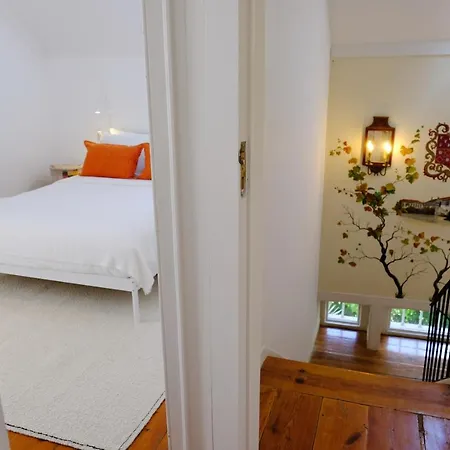 Maison d'hôtes Lisbon City Villa 3*